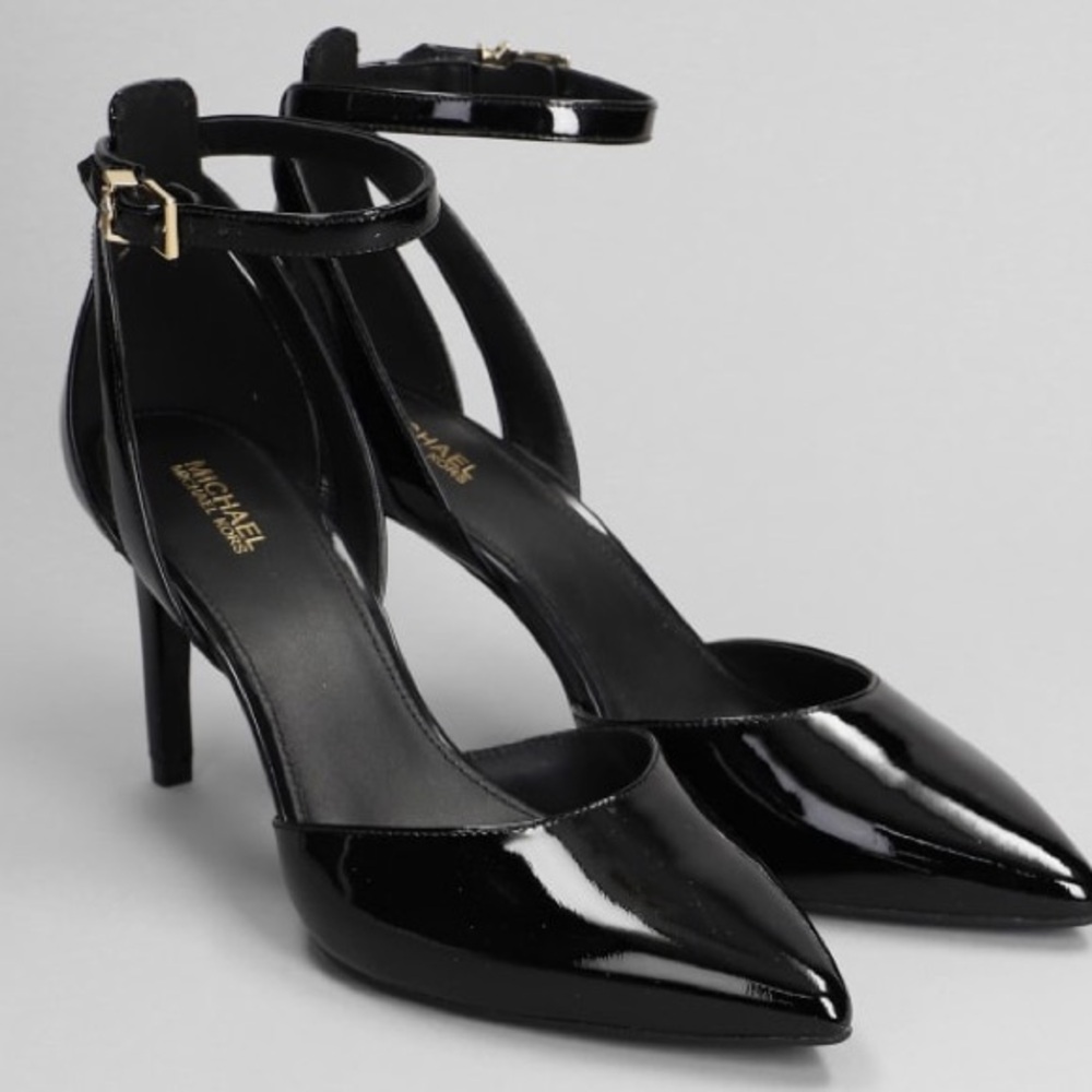 Michael Kors apps Black Leather size 9